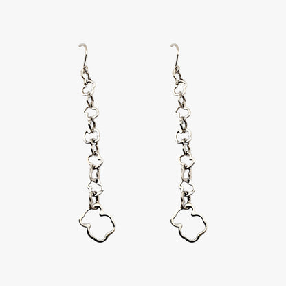 Comprar pendientes oro blanco de 18kt  TOUS originales de la colección Carrusel con los icónicos ositos eslabonados. Joyas Tous de segunda mano baratas