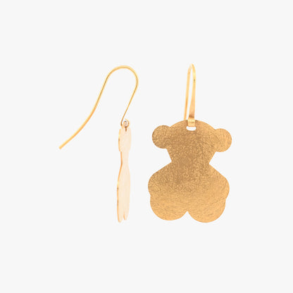 Comprar pendientes planos realizados en oro amarillo de 18kt originales de la firma TOUS con los icónicos ositos. Joyas Tous acondicionadas. Joyería Ian'Or.