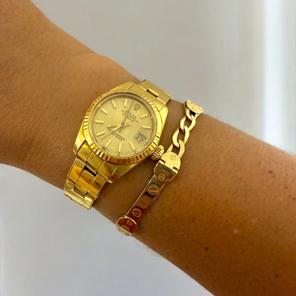 Reloj Rolex Datejust de Mujer caja de 26mm. Realizado en oro amarillo de 18kt.
Medida correa: 19cm, correa oyster. Rolex de segunda mano baratos en Barcelona. 