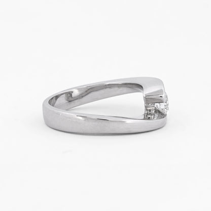 Comprar solitario realizado en oro blanco y diamante talla brillante engastado en dos brazos Joyas restauradas. Joyería compro oro Ian'Or. Envío GRATIS.