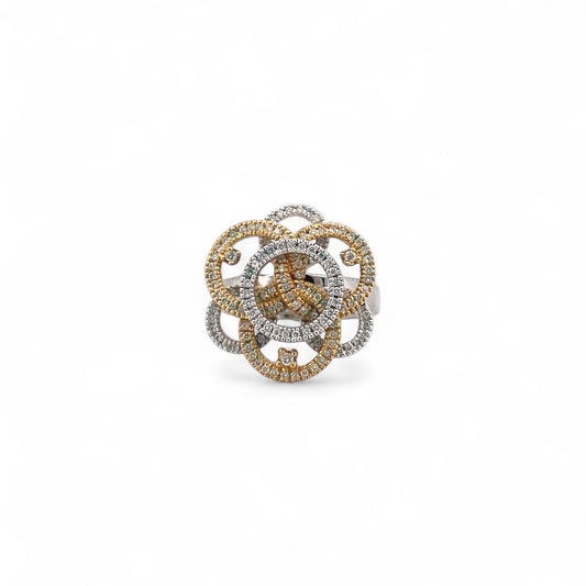 Comprar sortija en forma de flor realizada en oro blanco y amarillo de 18kt con diamantes. Joyería compro oro Ian'Or. Joyas acondicionadas. Envío GRATIS.
