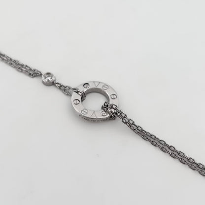 Pulsera de la prestigiosa firma Cartier realizada en oro blanco de 18kt. De la colección Cartier LOVE. Joyas Cartier al mejor precio certificada