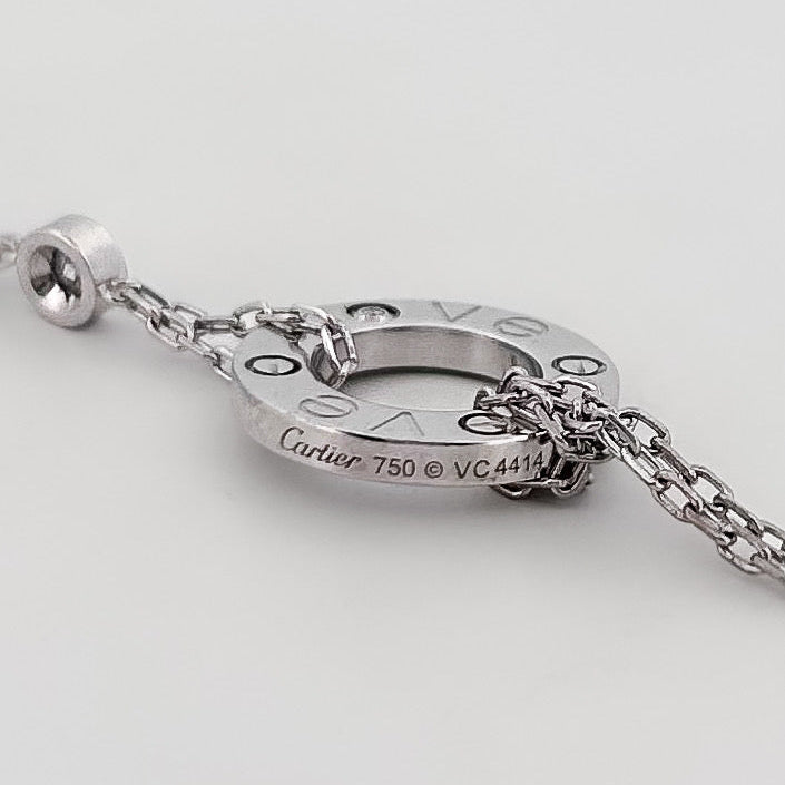 Pulsera de la prestigiosa firma Cartier realizada en oro blanco de 18kt. De la colección Cartier LOVE. Joyas Cartier al mejor precio certificada
