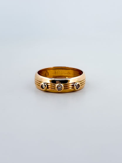 Comprar anillo de la fidelidad realizado en Oro amarillo de 18kt con 3 diamantes talla brillante. Anillo fidelidad oro y diamantes con certificado.

