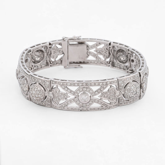 Comprar pulsera con formas geométricas realizada en oro blanco de 18kt con diamantes talla brillante. Joyas con diamantes baratas en Barcelona. Envío gratis.