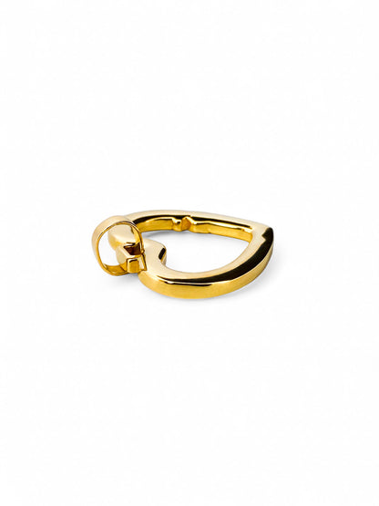 Comprar Colgante  TOUS en forma de corazón realizado en oro amarillo de 18kt. Congrabado del icónico osito de la marc  y la palabra Amor. Venta de joyas Tous segunda mano