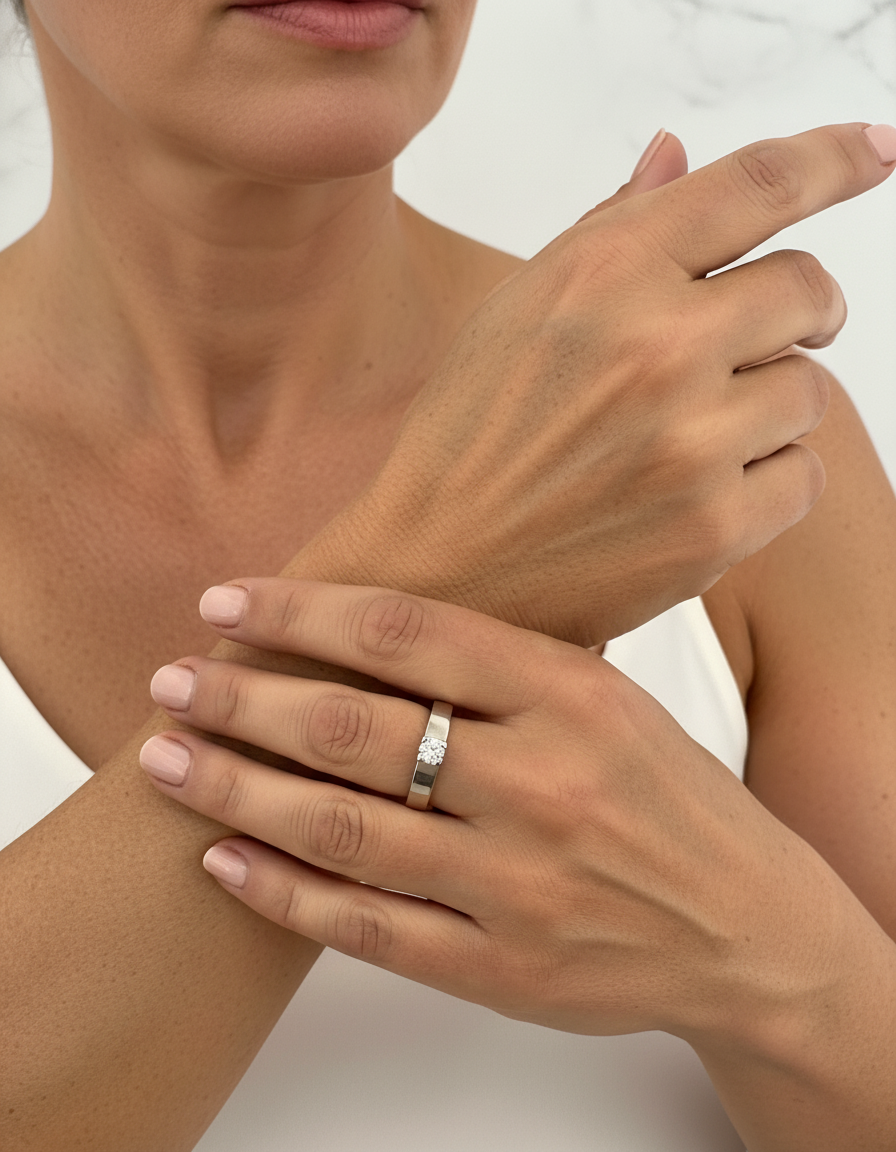 Solitario realizado en oro blanco y diamante. Joyas de segunda mano baratas. Joyas restauradas. Joyería Ian'Or. Envío gratis. Joyería Ian'Or Barcelona