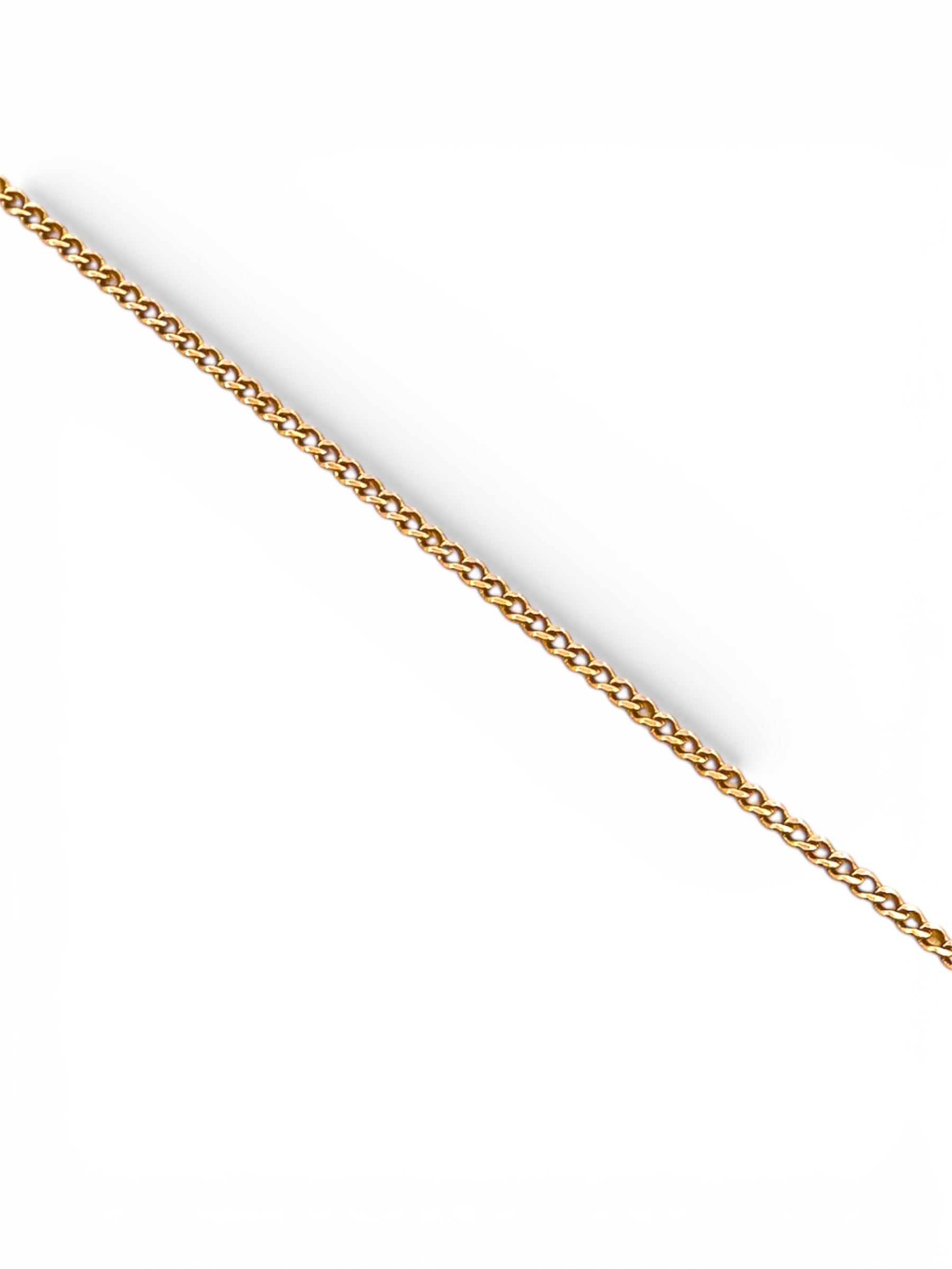 Comprar cadena barbada realizada en oro amarillo de 18kt. Esta cadena dispone de cierre tipo reasa. Joya unisex. Joyas acondicionadas. Envío GRATIS. Ian'Or.