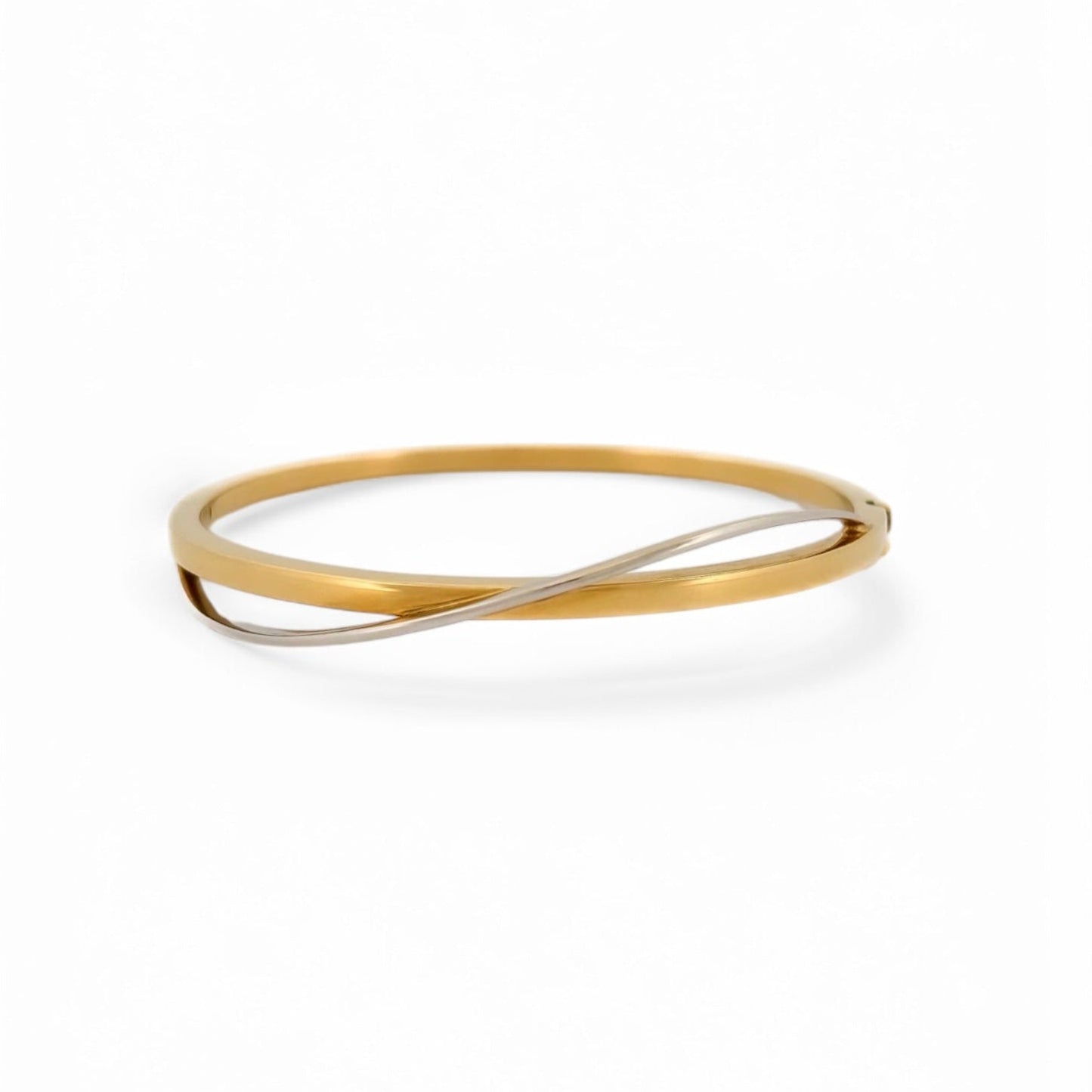 Comprar pulsera esclava de Oro amarillo de 18kt. Esta preciosa pulsera rígida dispone de cierre de cajón. Joyas de segunda mano en Barcelona. Joyería Ian'Or.