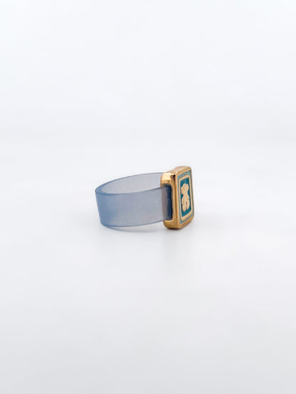 Comprar anillo original de Tous realizada en caucho y con 1 charm en el centro realizado en oro amarillo 18kt con detalles en oro y esmalte del iconico Osito de Tous.
