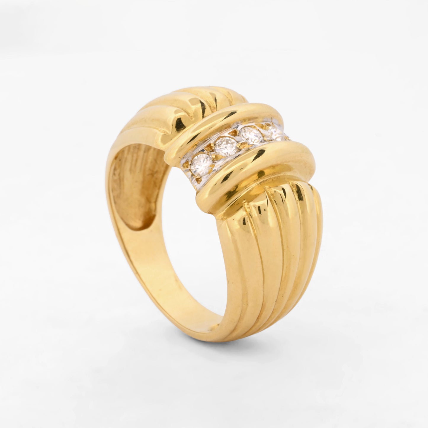 Anillo "gallonado" de oro amarillo de 18kt con diamantes - 15808GM