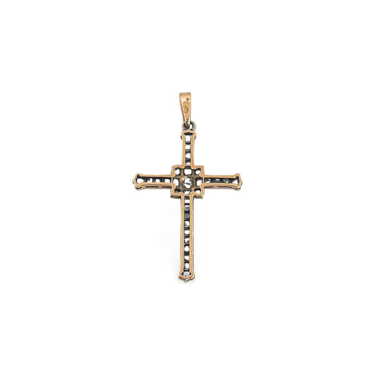 Comprar colgante en forma de cruz de oro blanco, con brillantes platinos. Joyería Compro Oro Barcelona. Ian'Or.