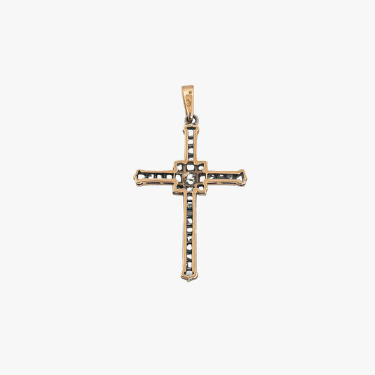 Cruz antigua realizada en platino oro amarillo y diamantes talla antigua. Cruces religiosas antiguas. Joyería Compro Oro Barcelona. Ian'Or.