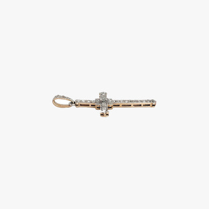 Cruz antigua realizada en platino oro amarillo y diamantes talla antigua. Cruces religiosas antiguas. Joyería Compro Oro Barcelona. Ian'Or.