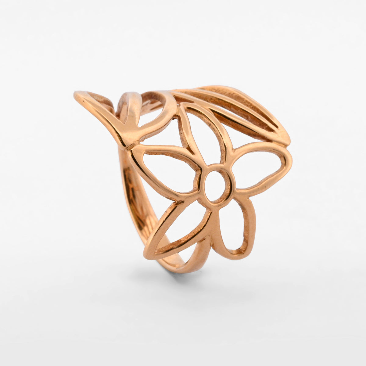 Comprar anillo original de TOUS en forma de flor realizado en oro amarillo de 18kt. Joyas Tous baratas.