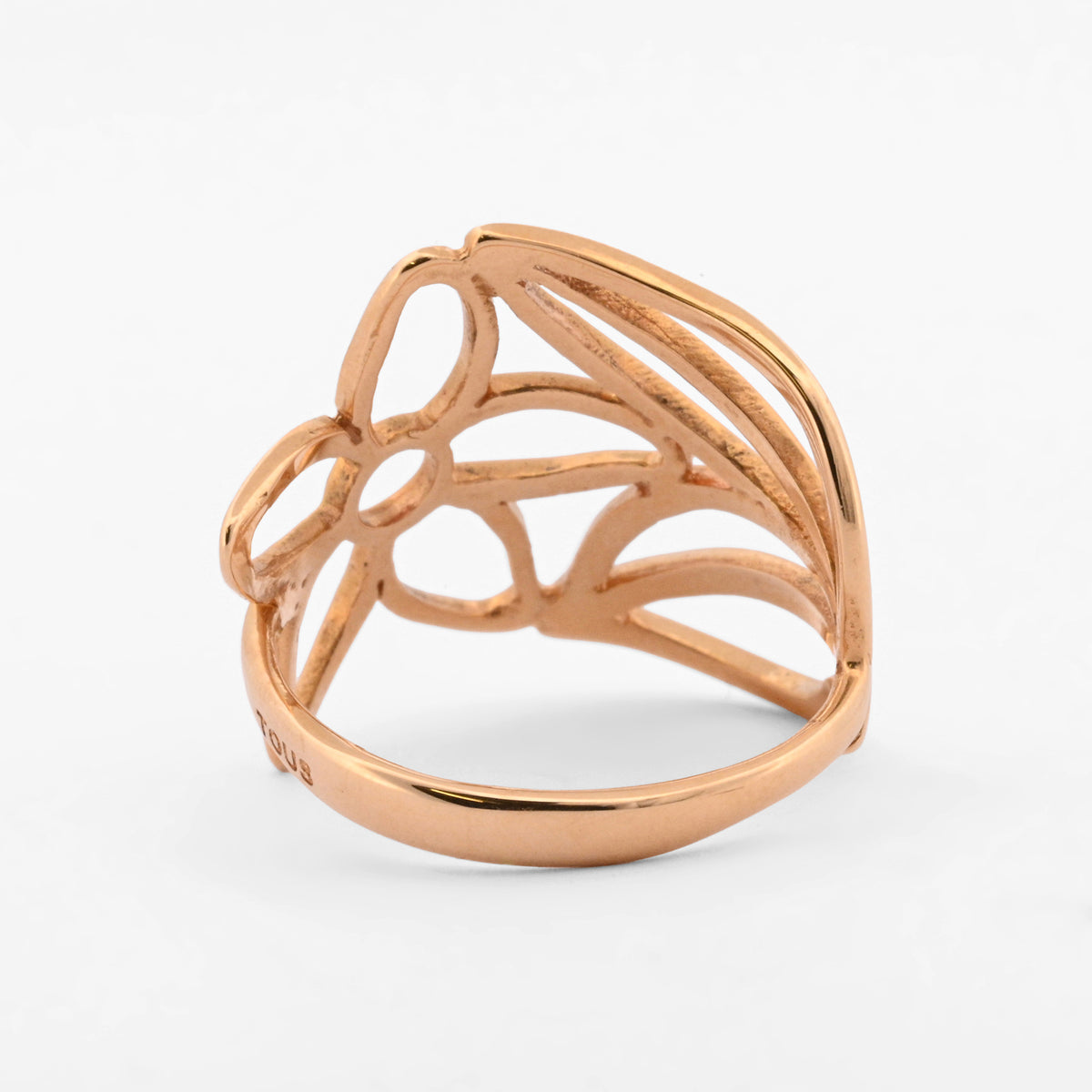 Comprar anillo original de TOUS en forma de flor realizado en oro amarillo de 18kt. Joyas Tous baratas.