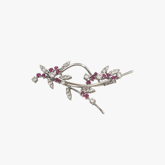 Comprar broche antiguo realizado en oro blanco, con diamantes y rubies. Joyas antiguas y vintage en Barcelona, compro oro y joyas al mejor precio. Ian'Or.