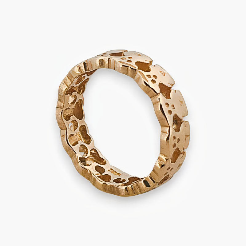 Comprar anillo original de TOUS realizado en oro amarillo y todo el anillo esta formado por osos.Joyas Tous baratas.
