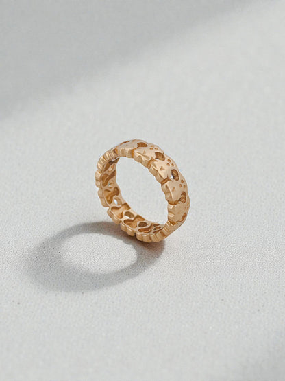 Comprar anillo original de TOUS realizado en oro amarillo y todo el anillo esta formado por osos.Joyas Tous baratas.