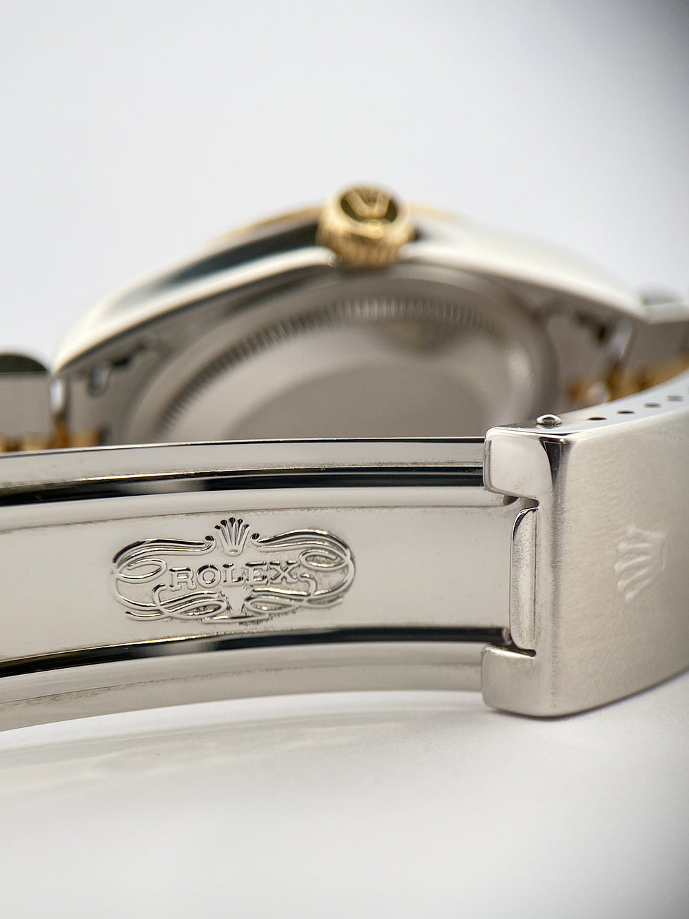 Comprar reloj Rolex modelo Datejust Ivory Pyramide Roman de acero y oro 36mm
Relojes Rolex y de lujo nde segunda mano baratos en Barcelona. 