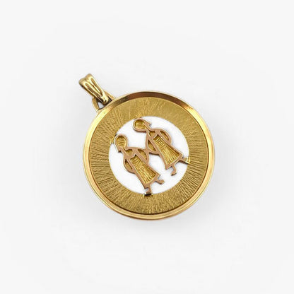 Comprar colgante medalla de pareja realizada en oro amarillo de 18kt. Joyería Ian'Or. Joyas de segunda mano. Joyas restauradas. Colgantes baratos. Envío gratis.