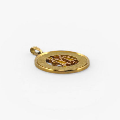 Comprar colgante medalla de pareja realizada en oro amarillo de 18kt. Joyería Ian'Or. Joyas de segunda mano. Joyas restauradas. Colgantes baratos. Envío gratis.