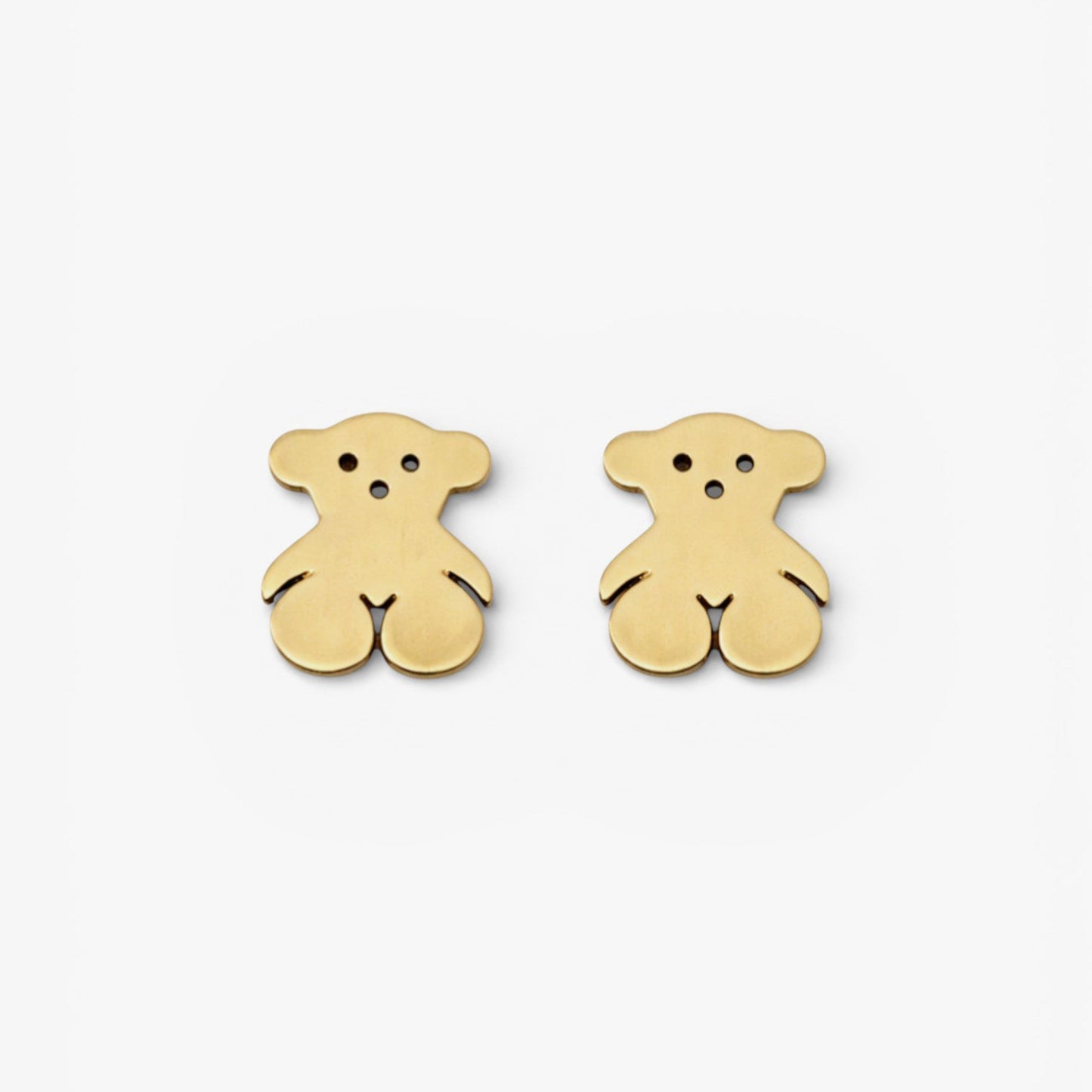 Comprar pendientes de oro amarillo de 18kt originales de la firma TOUS con los icónicos ositos sweets dolls planos.
La mejor joyería compra-venta de Oro de Barcelona, te garantizamos el mejor precio. Restauración de joyas vintage y segunda mano.