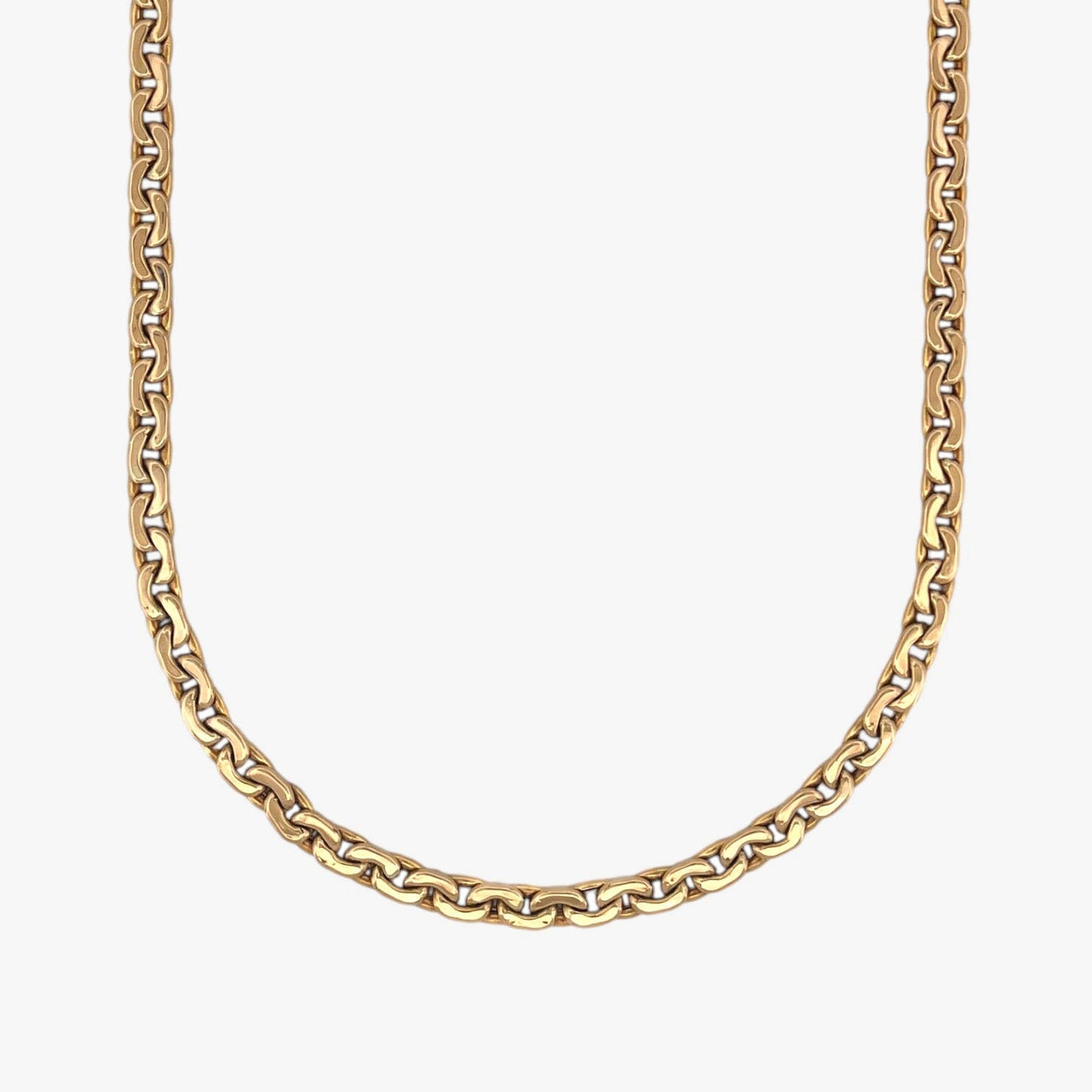 Comprar cadena realizada en oro amarillo de 18kt con eslabones y dispone de un cierre tipo desplegable.Joyas restauradas. Cadenas de oro de 18kt. Joyería Ian'Or.