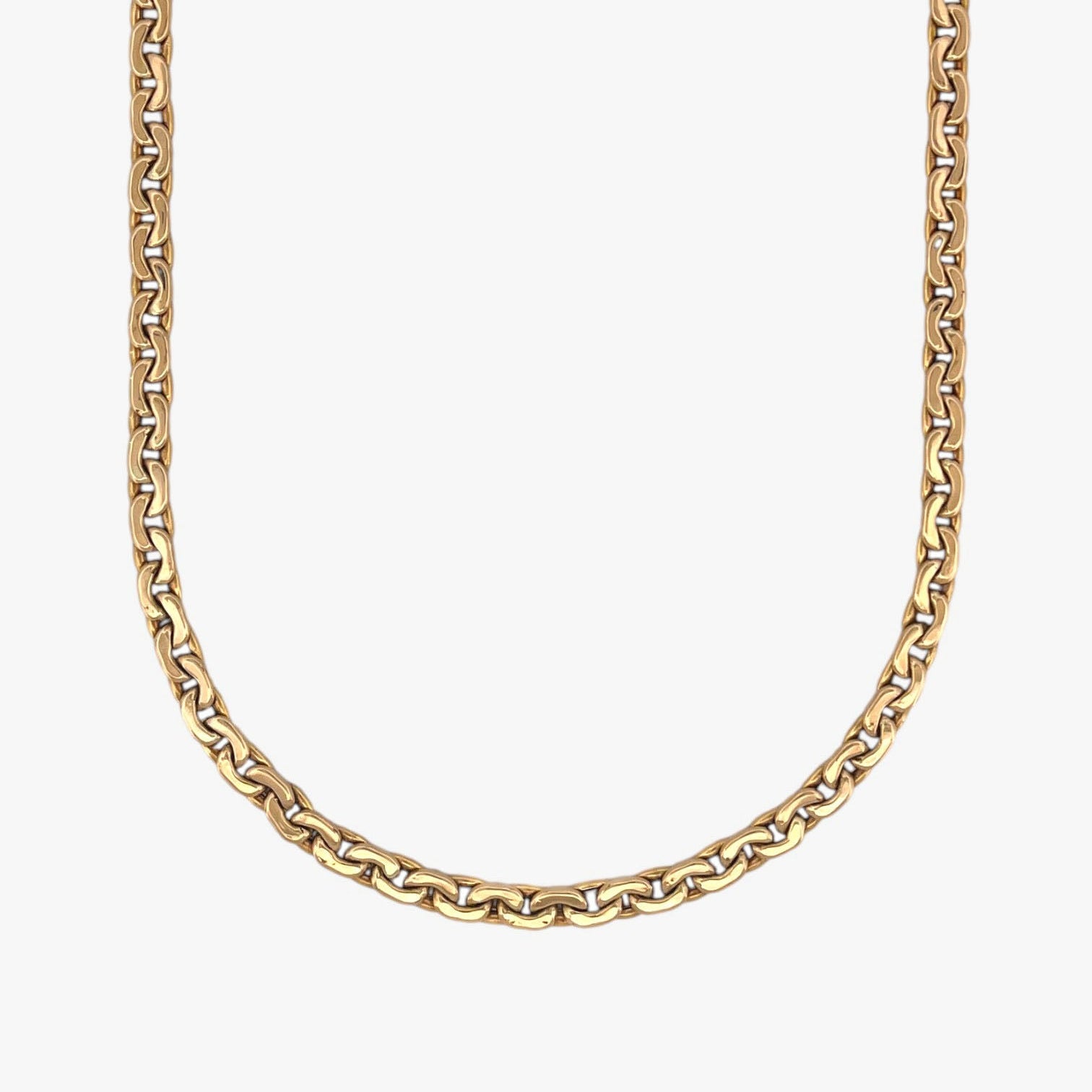 Comprar cadena realizada en oro amarillo de 18kt con eslabones y dispone de un cierre tipo desplegable.Joyas restauradas. Cadenas de oro de 18kt. Joyería Ian'Or.