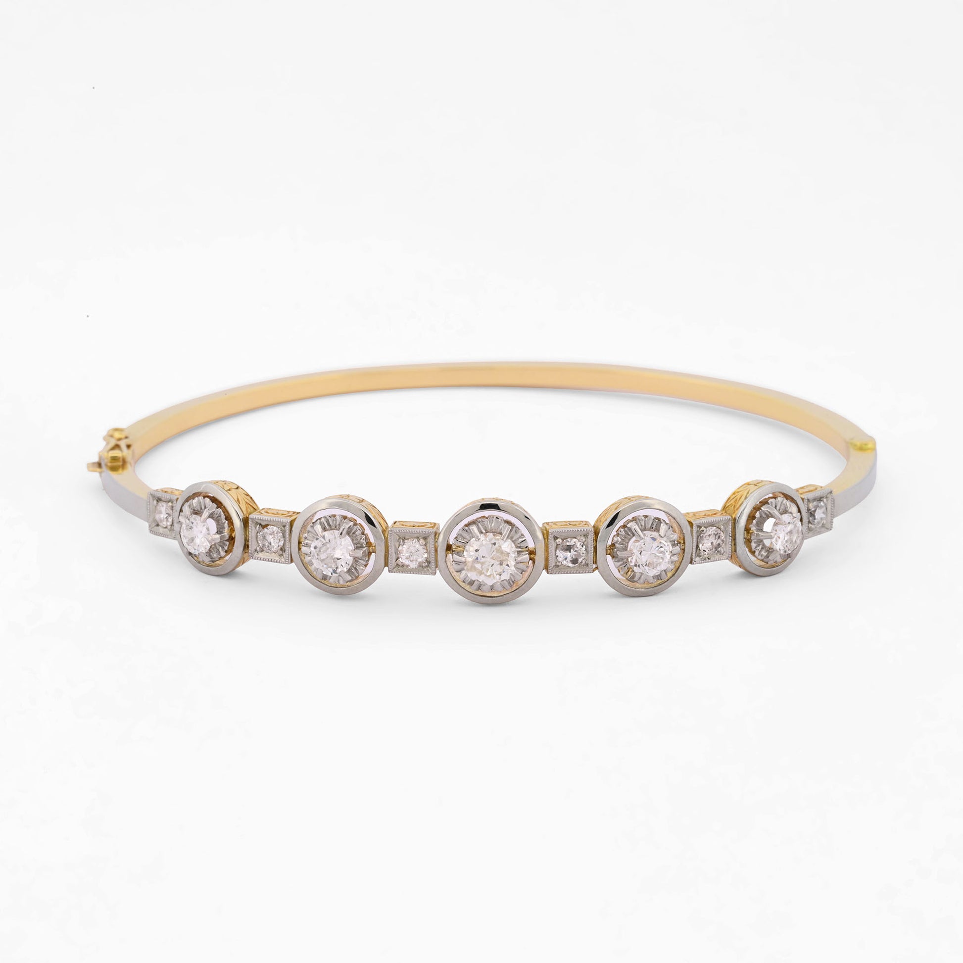 Comprar pulsera esclava Art Deco realizada en oro amarillo de 18kt y platino con diamantes talla antigua a lo largo de la pulsera. Ian'Or. vintage
