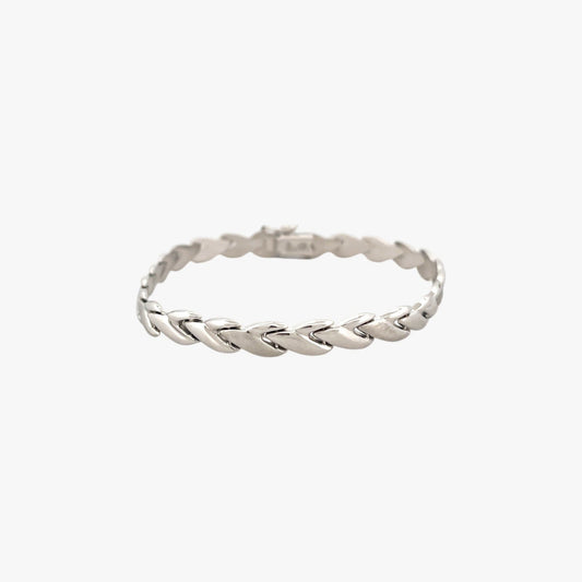 Comprar pulsera realizada en oro blanco de 18kt. Esta pulsera dispone de cierre de cajón con brazo de seguridad. Joyería segunda mano Barcelona.