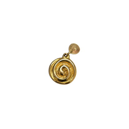 Comprar colgante medalla de caracola realizada en oro amarillo de 18kt. Joyería Ian'Or. Joyas de segunda mano. Joyas restauradas. Colgantes baratos. Envío gratis.