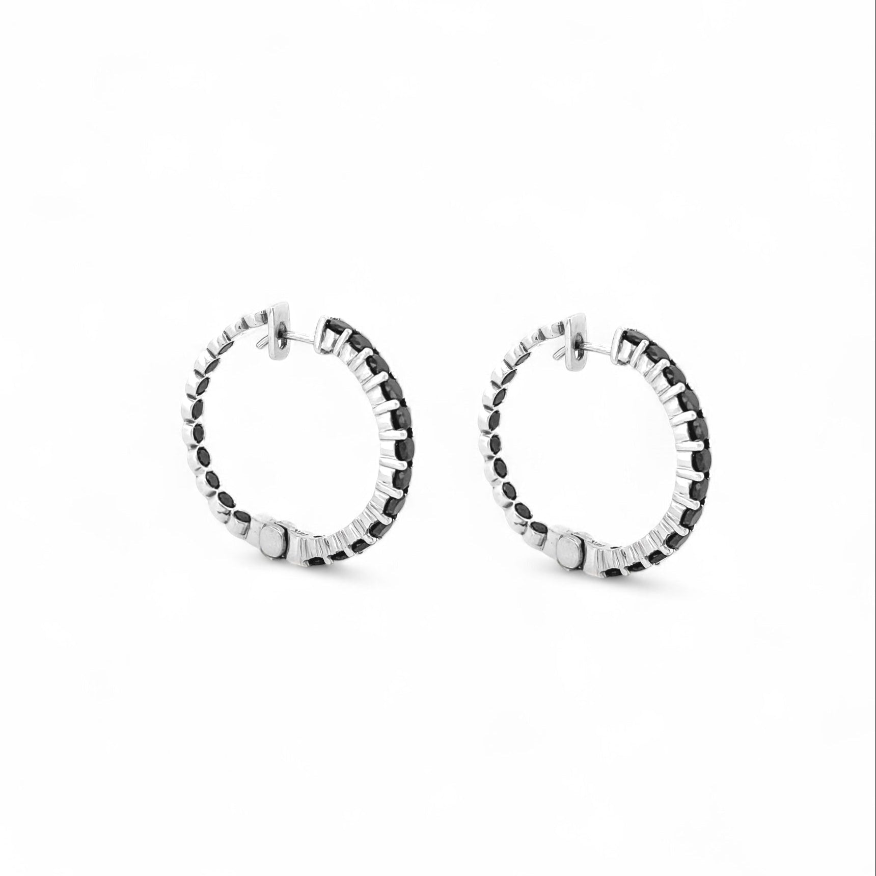 16421GM_Pendientes_aro_25mm_oro_blanco_y_diamantes_negros
