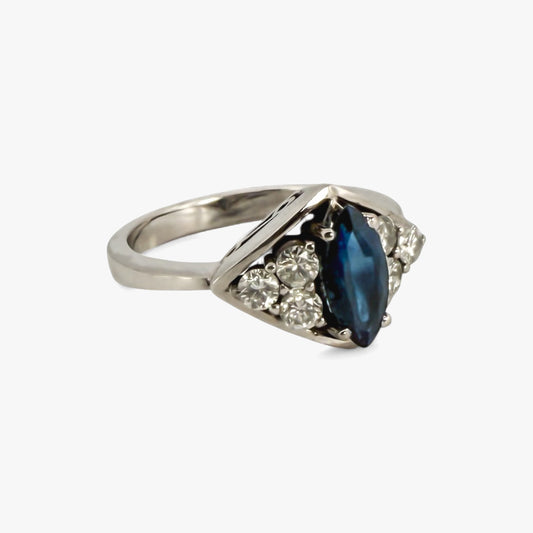 Sortija vintage oro blanco 18kt con zafiro y brillantes - 16425GV