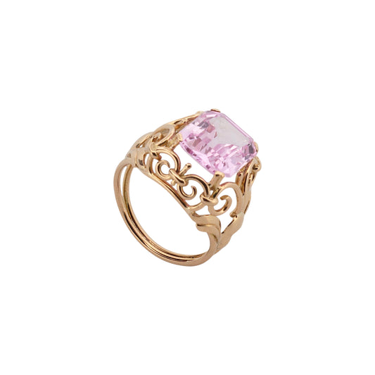  comprar anillo de oro amarillo de 18k montura calada con intrincada filigrana,rosa de francia en talla esmeralda vintage. De estilo eduardiano