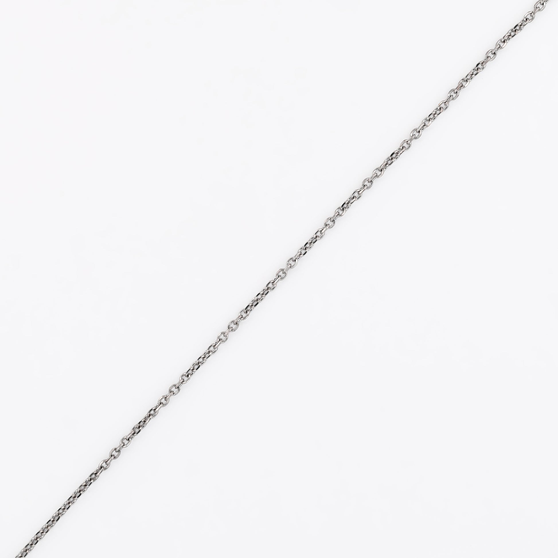 Comprar cadena forzada barras de oro blanco de 18kt y 43cm de largo con cierre tipo mosquetón. Cadenas con envío gratis. Joyería Ian'Or.