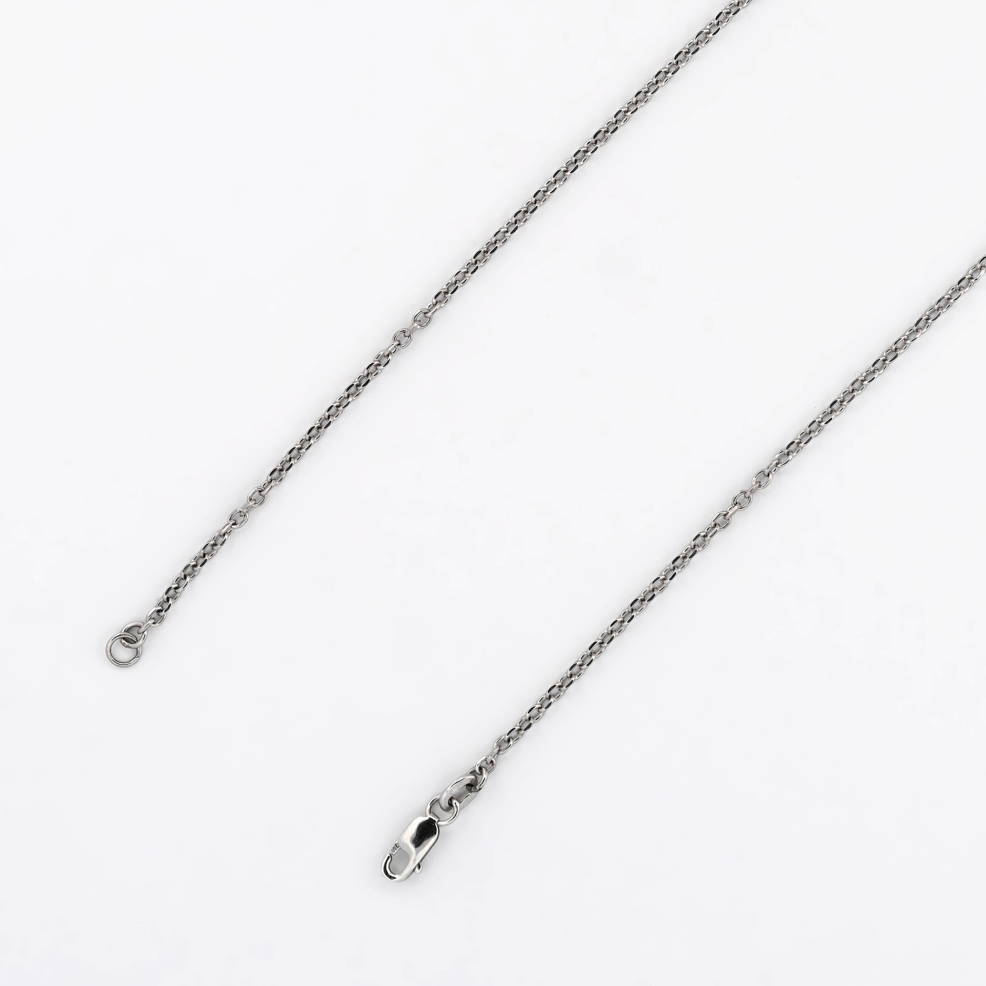 Comprar cadena forzada barras de oro blanco de 18kt y 43cm de largo con cierre tipo mosquetón. Cadenas con envío gratis. Joyería Ian'Or.