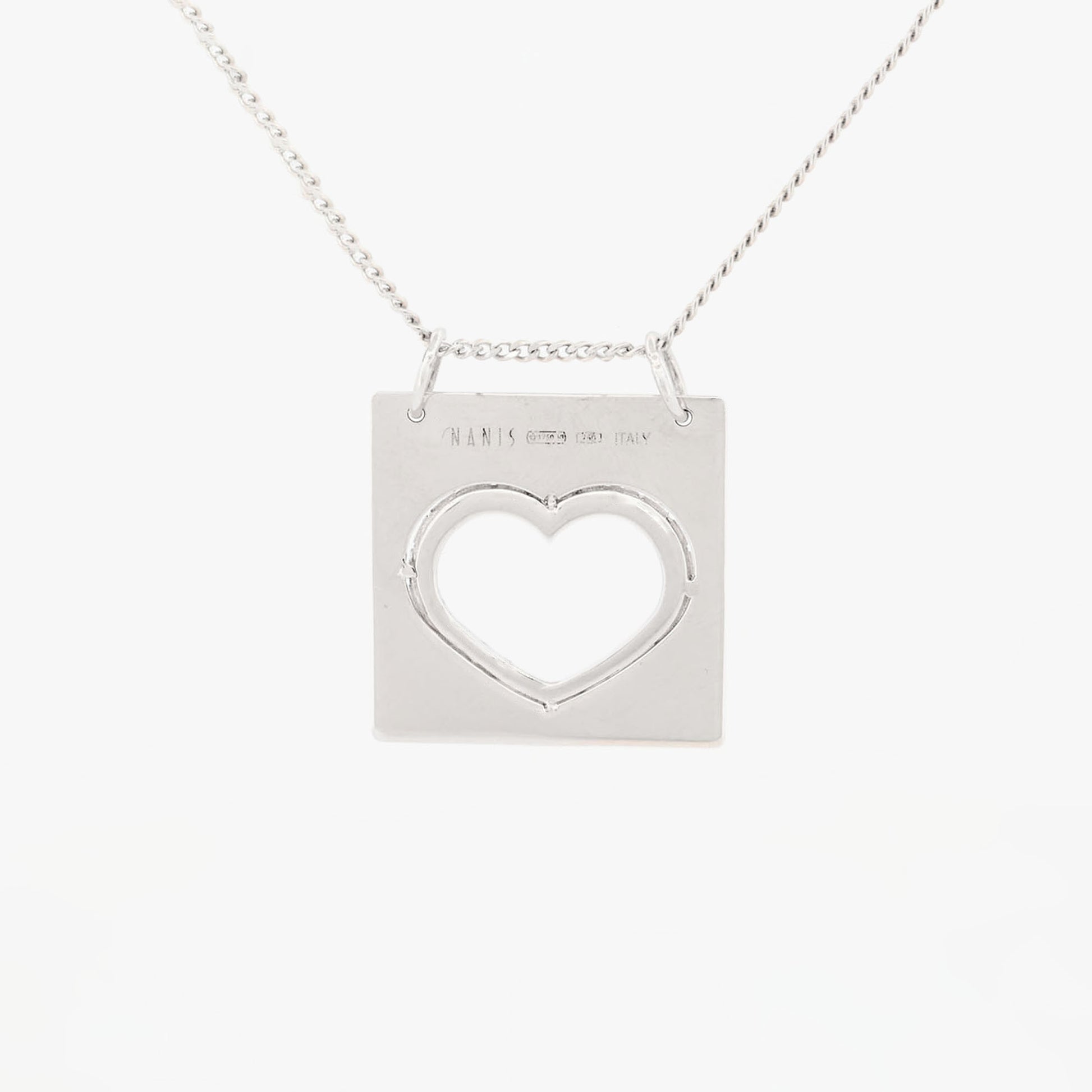 Comprar colgante de oro amarillo de 18kt en forma de rectangulo de la iconica marca de Tous. Un must imprescindible en tu joyero si eres amante de la Firma. Pieza original.
