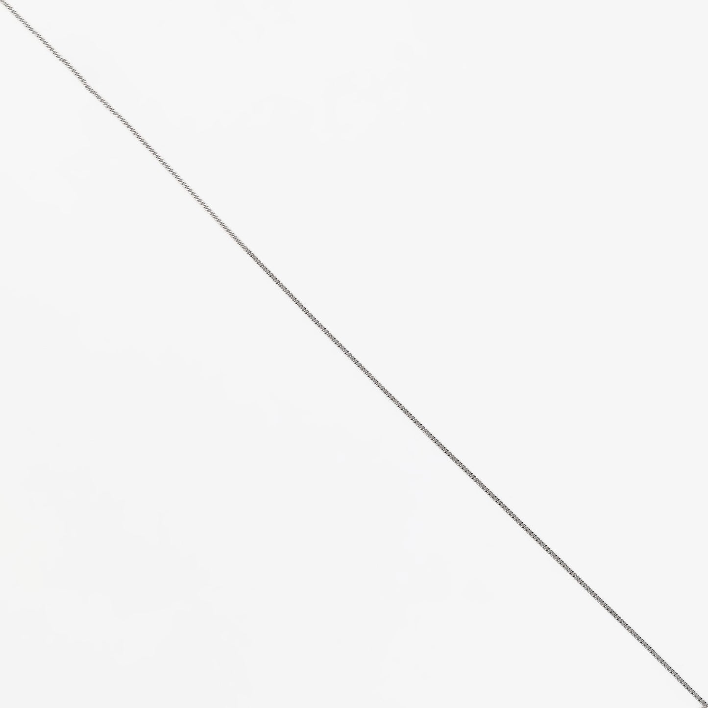 Comprar cadena forzada barras de oro blanco de 18kt y 45,5cm de largo con cierre tipo reasa. Cadenas con envío gratis. Joyería Ian'Or.