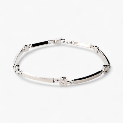 Pulsera semirrígida de Oro Blanco de 18kt con detalle de 3 eslabones. Cierre mosquetón. Joyas de segunda mano Barcelona. Joyas baratas. Ian'Or joyería.