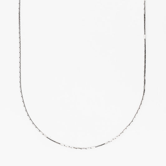 Comprar cadena de oro blanco de 18kt con eslabones de barra cilíndrica. Joyería Ian'Or. Envío GRATIS y pieza certificada.