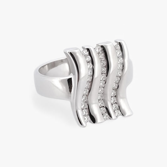 Sortija oro blanco 18kt y 3 carriles con diamantes. Joyería compro oro, dónde comprar y vender joyas en Barcelona. Joyas al mejor precio. Envío gratis.