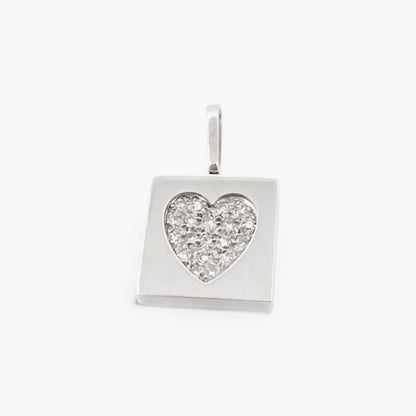 Comprar colgante cuadrado realizado en oro blanco de 18kt con pavé de diamantes talla brillante en forma de corazón. Joyas de segunda mano baratas. Ian'Or.