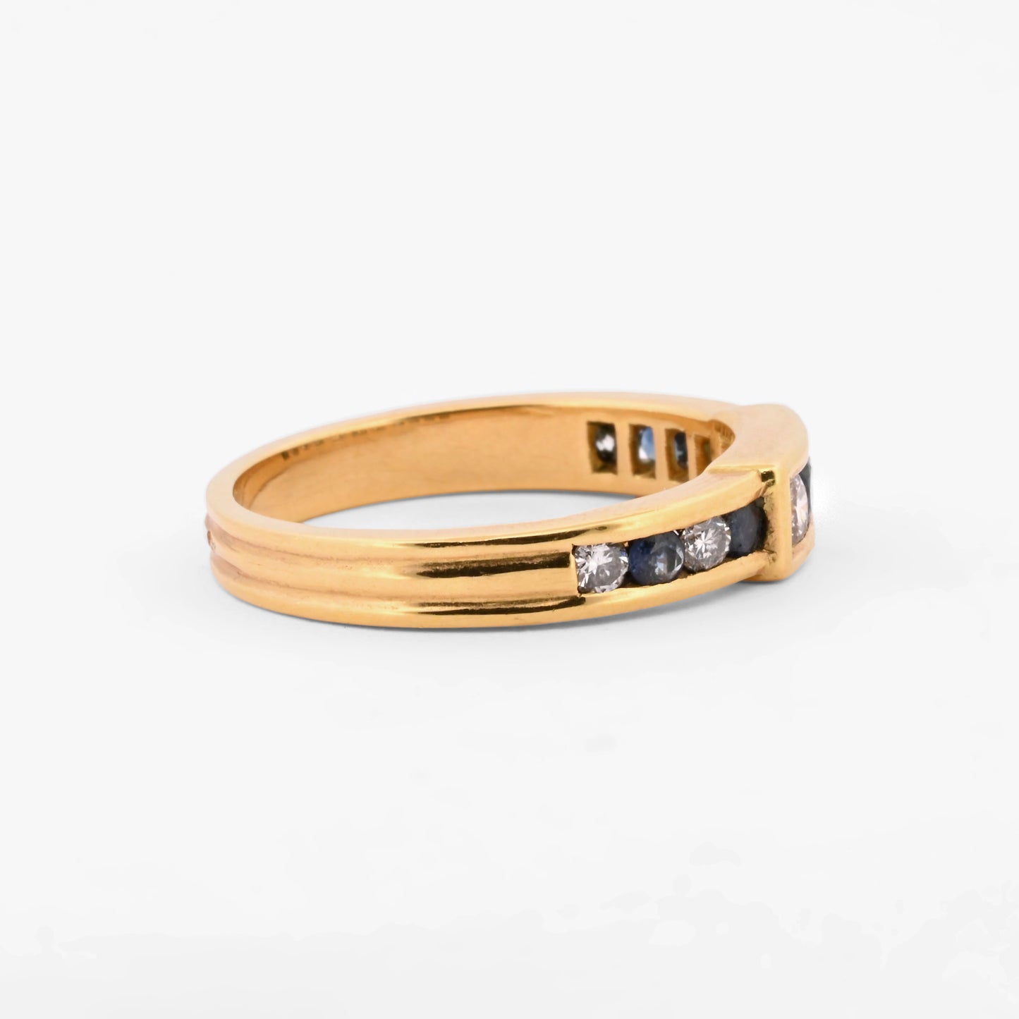 Anillo de oro amarillo de 18k con diamantes y zafiros - 17856GV