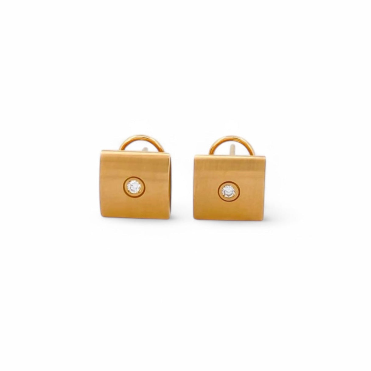 Comprar pendientes de oro amarillo de 18kt con 1 diamante en cada pendiente. Joyas restauradas. Envío gratis a toda la península. Joyería Ian'Or.