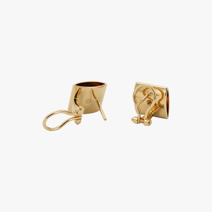Comprar pendientes de oro amarillo de 18kt con 1 diamante en cada pendiente. Joyas restauradas. Envío gratis a toda la península. Joyería Ian'Or.
