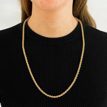 Comprar collar de oro amarillo de 18kt con cadena de cordón salomónico. La cadena mide 60cm de largo y dispone de un cierre tipo mosquetón. Joyería Ian'Or.