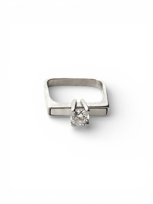 18363P - Solitario vintage de oro blanco 18kt y diamante
