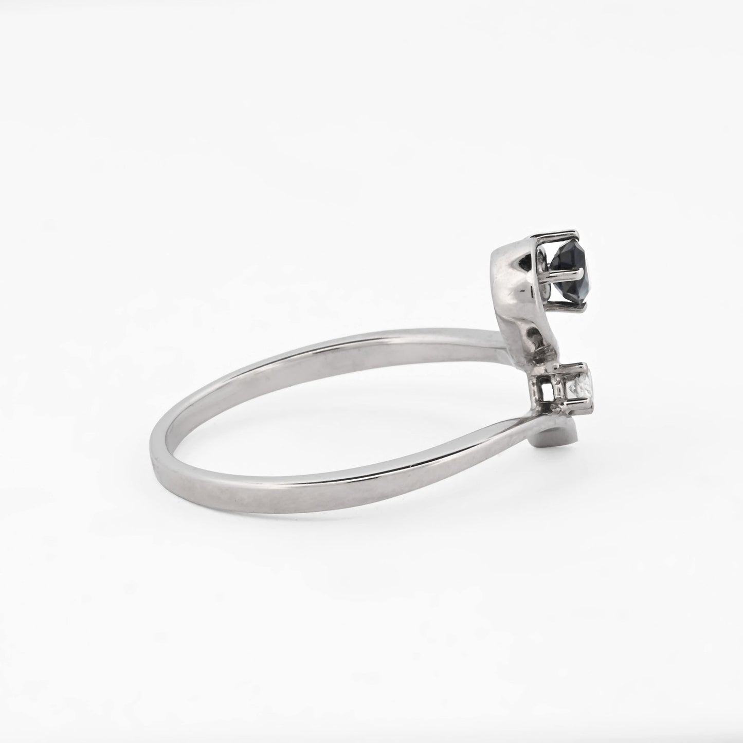 Sortija oro blanco 18kt con diamante y zafiro - 18370P