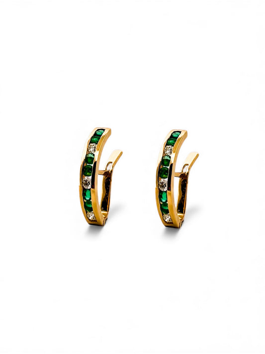 Comprar pendientes de oro amarillo de 18kt en forma de medio aro con 3 diamantes y 6 esmeraldas en cada pendiente. Cierre catalán. Joyas restauradas. Ian'Or.